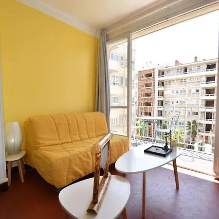 Apartment Le Gambetta By Interhome